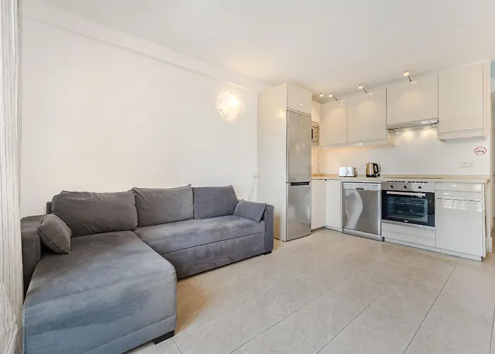 Duplex In Complex Andorra أرونا